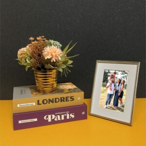 Kit Decoração Livro-Caixa, Arranjo Flores Artificiais e Porta-Retrato